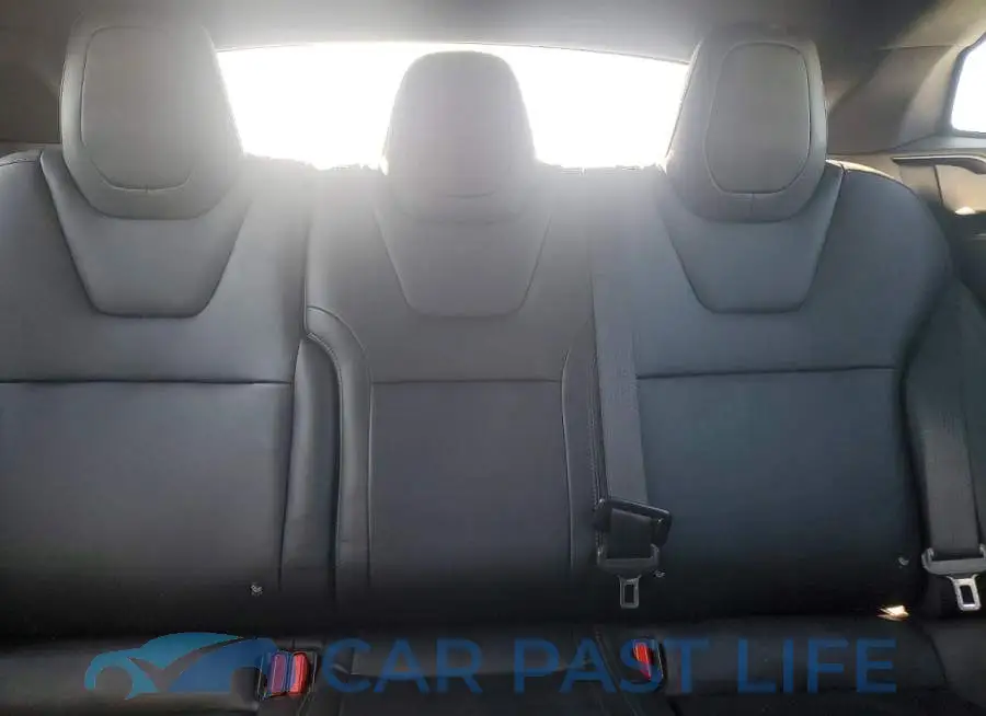 5YJSA1E28LF415689# 10