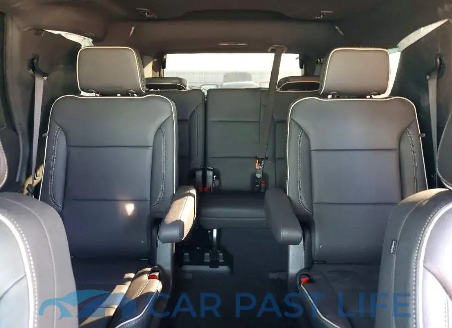 1GNS5SKD1TR117518# 10