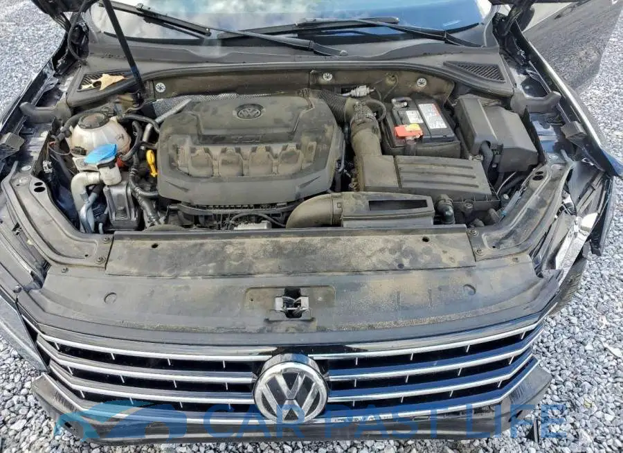 1VWLA7A35KC010422# 11