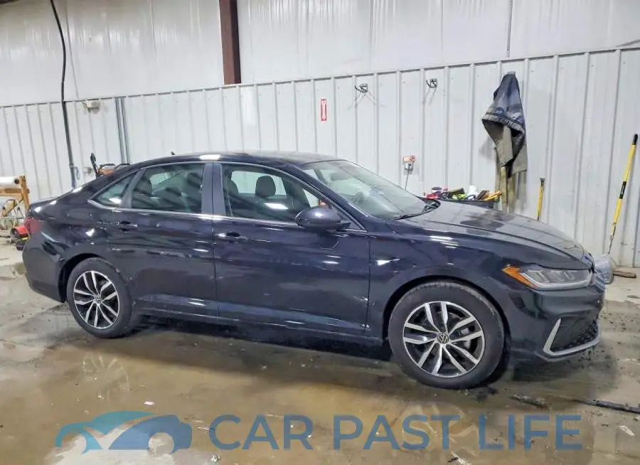 3VW7W7BU5TM020491# 4