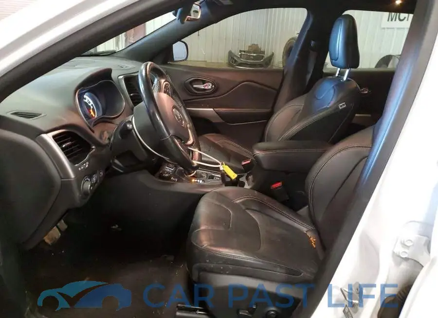 1C4PJMMX3MD186657# 7