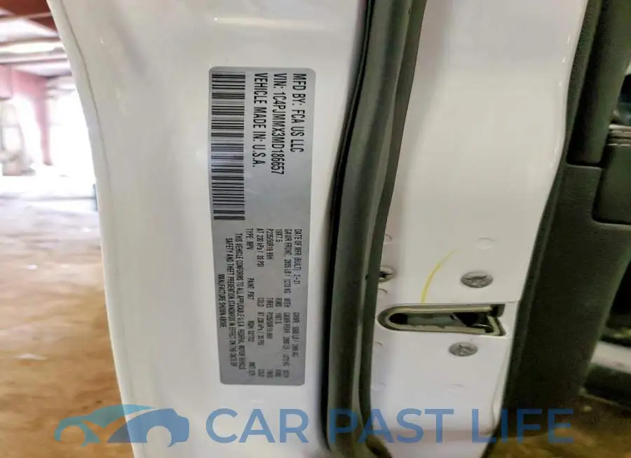 1C4PJMMX3MD186657# 13