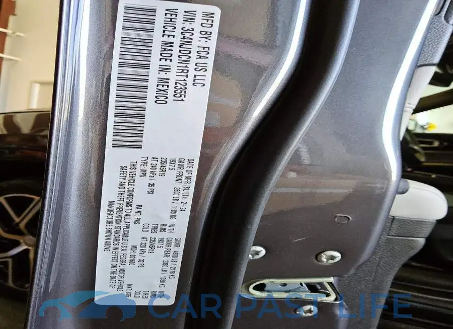 3C4NJDCN1RT123551# 13