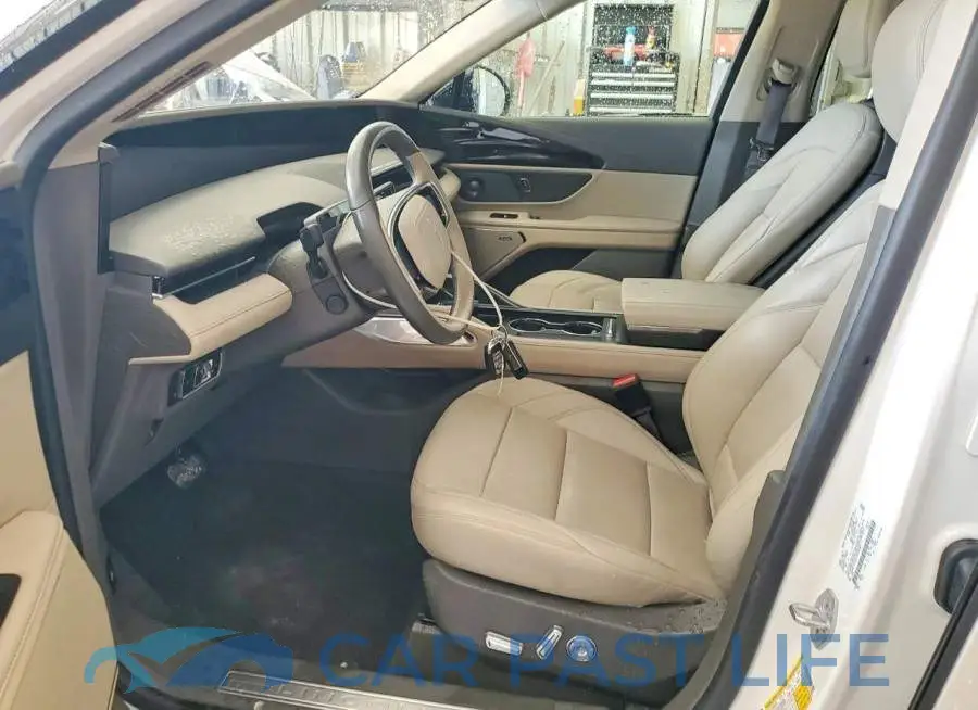 5LMPJ8J42RJ839868# 7