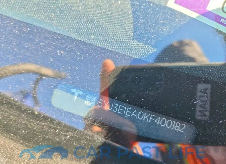 5YJ3E1EA0KF400182# 12