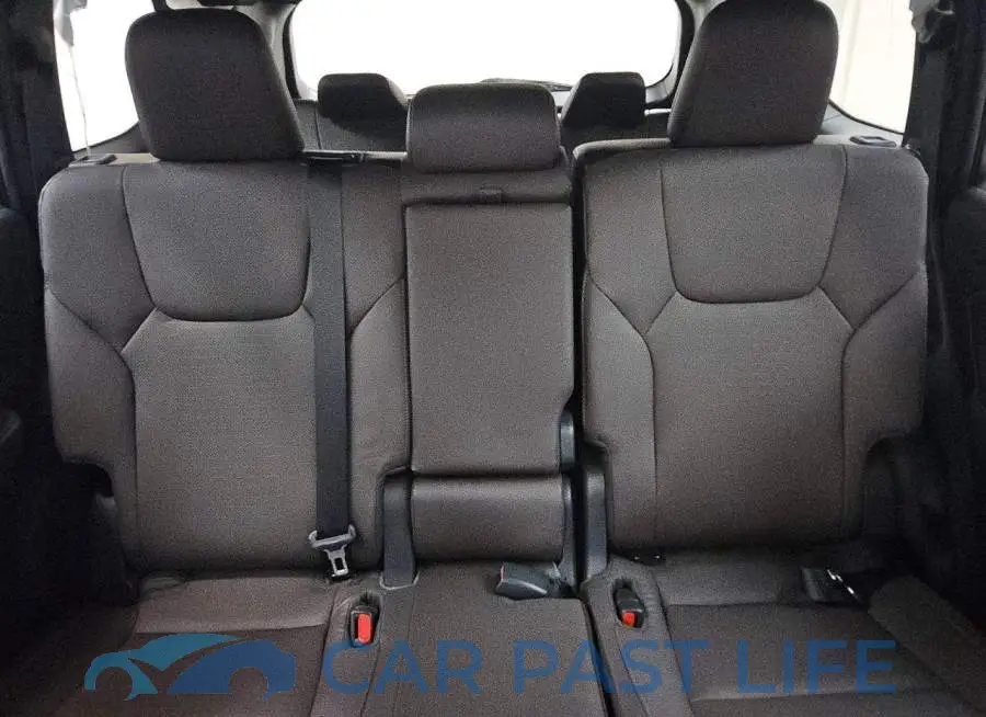 5TDAAAB6XRS009226# 10