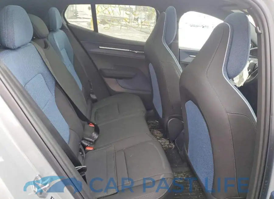 YV4EK3ZL7SS109106# 10