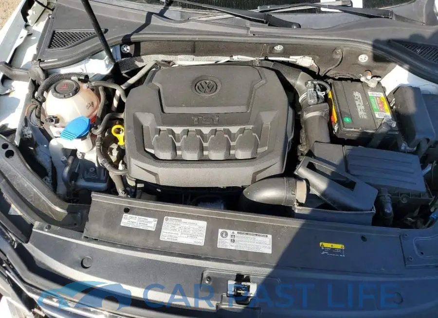 1VWLA7A32KC008787# 11