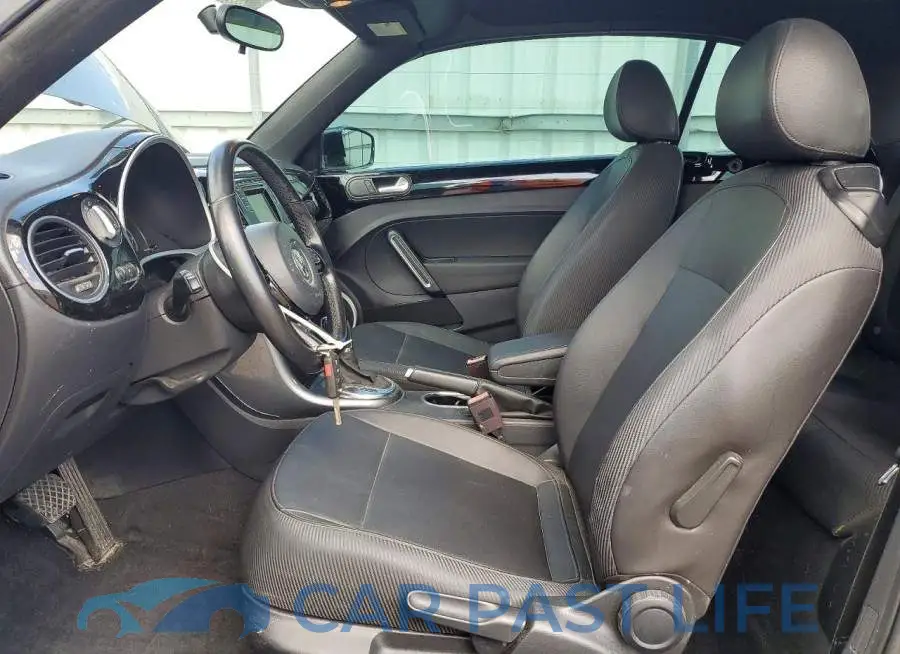 3VW5DAAT9JM515132# 7