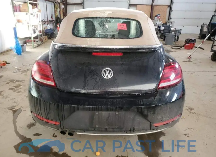 3VW5DAAT9JM517589# 6