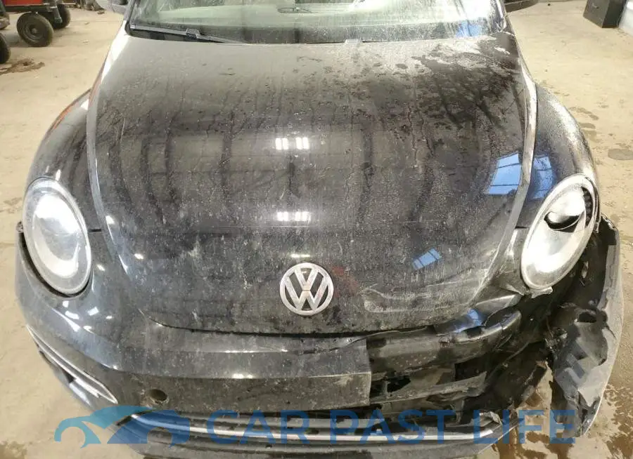 3VW5DAAT9JM517589# 11