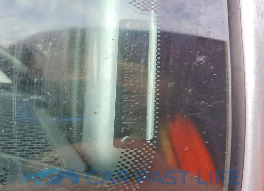 1C4GJXAG6KW518940# 12