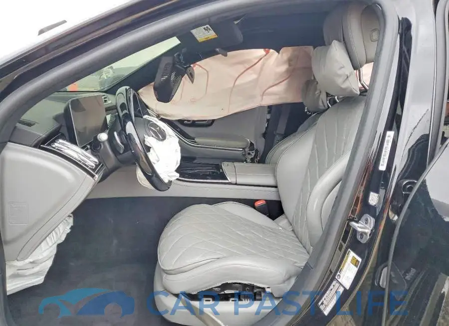 W1K6G7GBXMA046852# 7