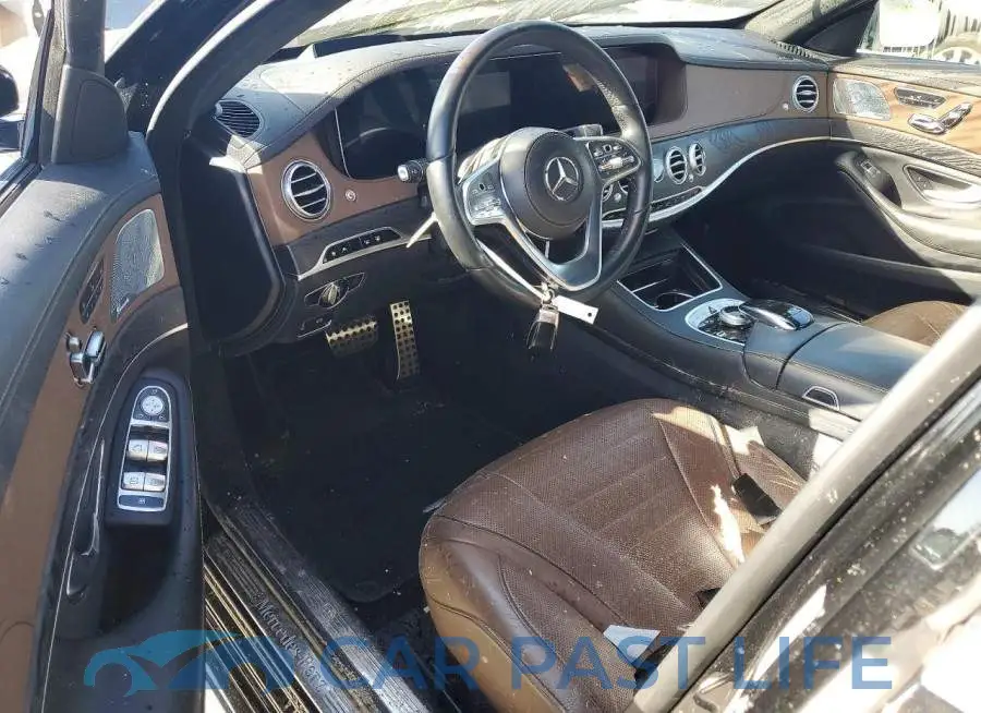W1KUG8DB9LA550504# 8