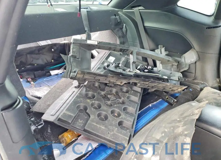 2C3CDZFJ9NH230245# 10