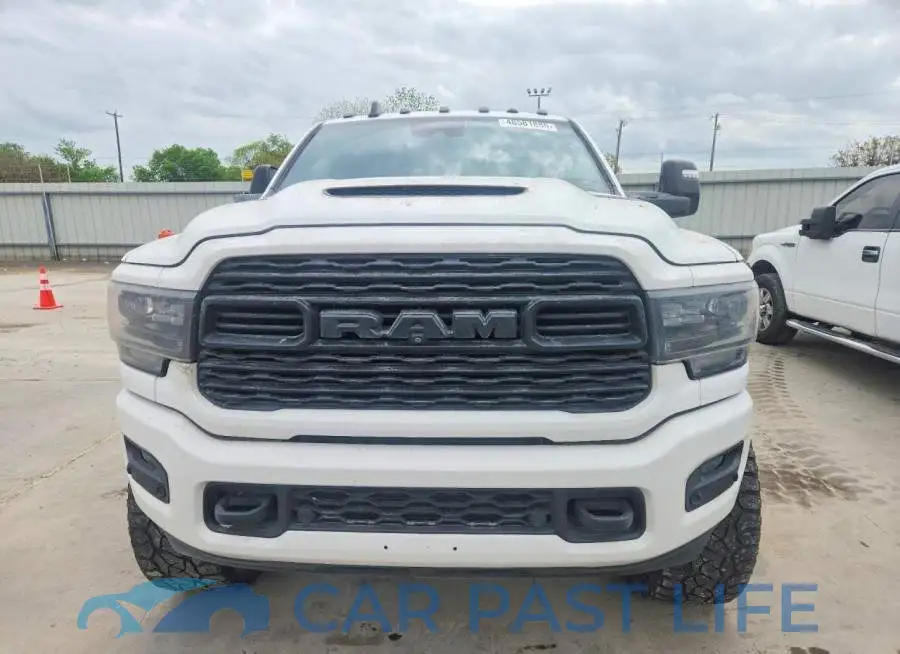 3C6UR5TLXPG567842# 5