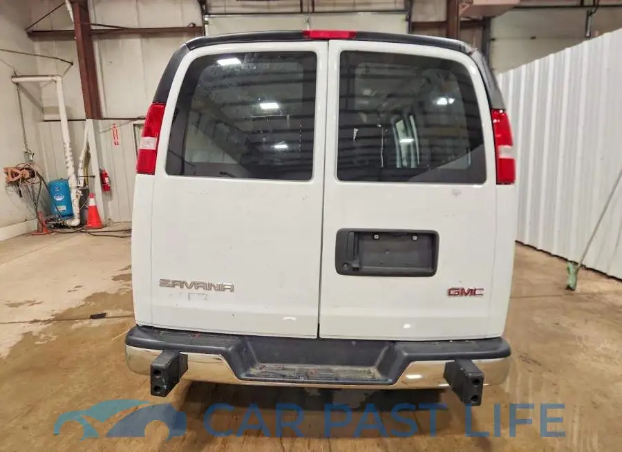 1GTW7AFP8R1154737# 6