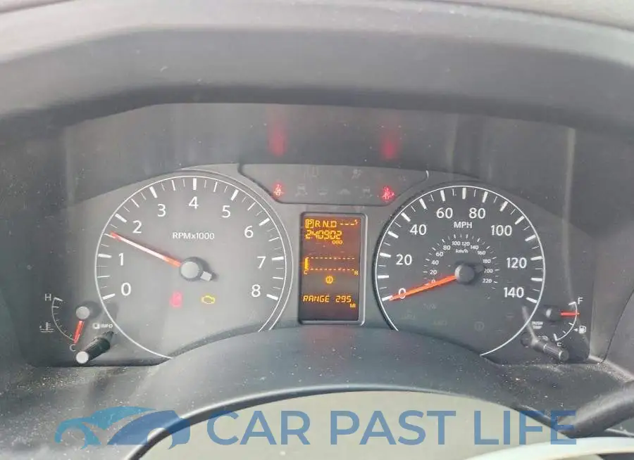 1N6BF0KM9JN815029# 9