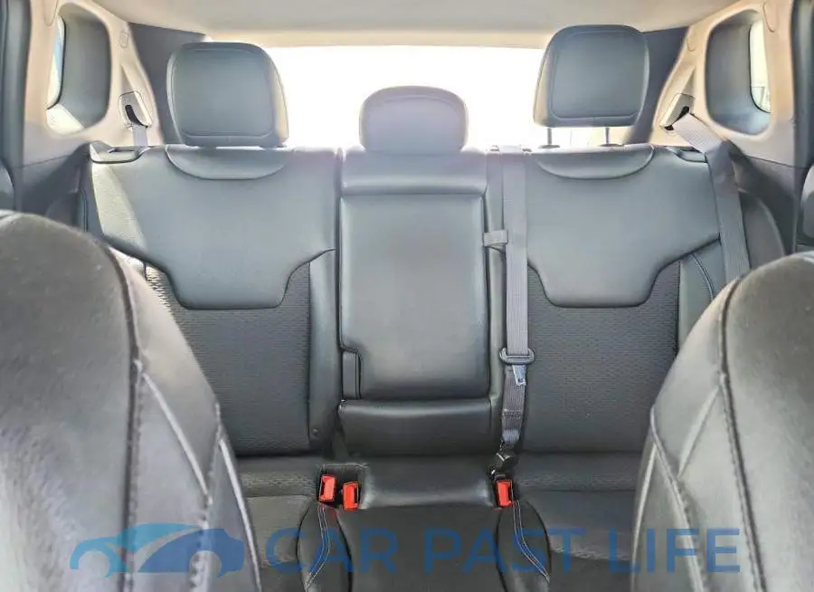 3C4NJDBN3RT109247# 10
