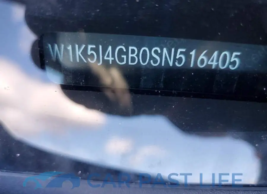 W1K5J4GB0SN516405# 12