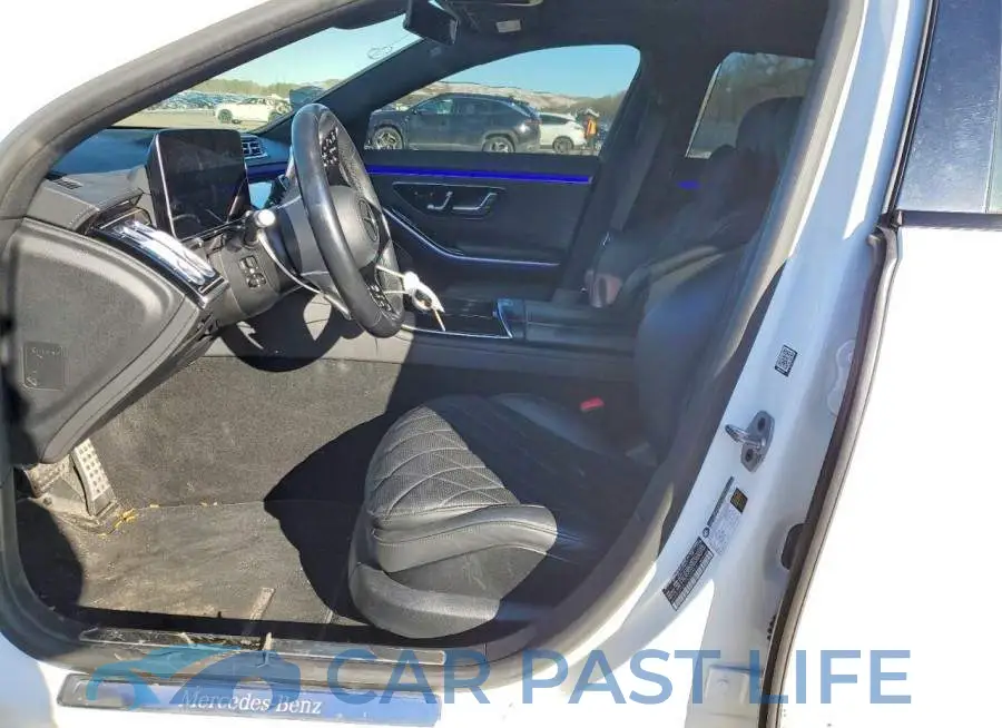 W1K6G7GB7PA201586# 7