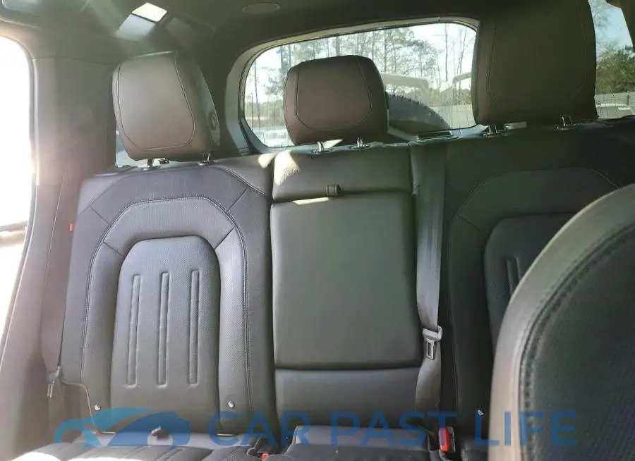 SALE37RUXM2045882# 10