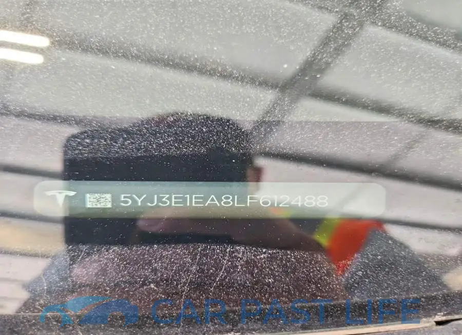 5YJ3E1EA8LF612488# 12