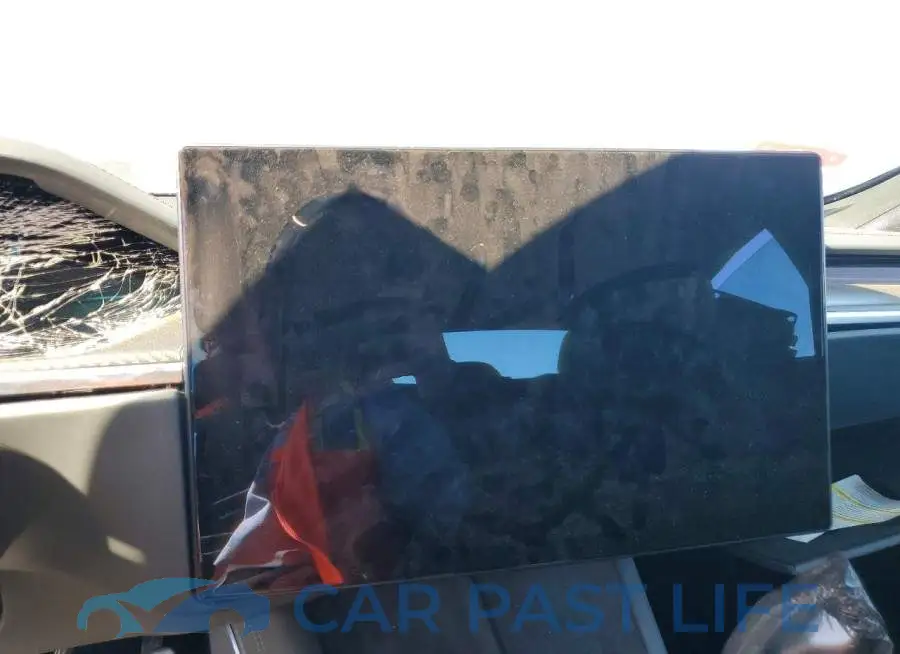 5YJSA1E68PF499666# 9