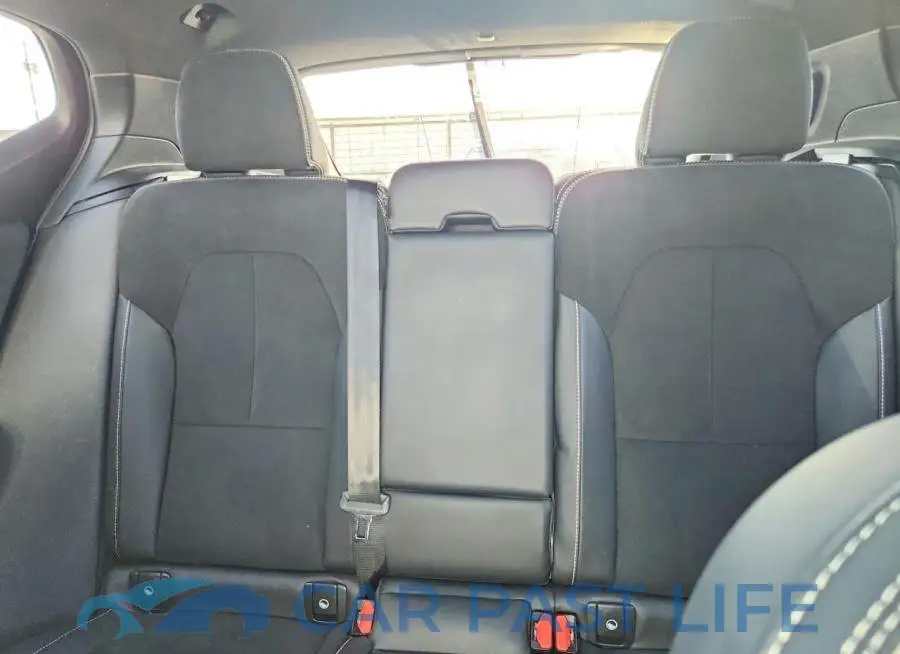 YV4162UM3N2772920# 10