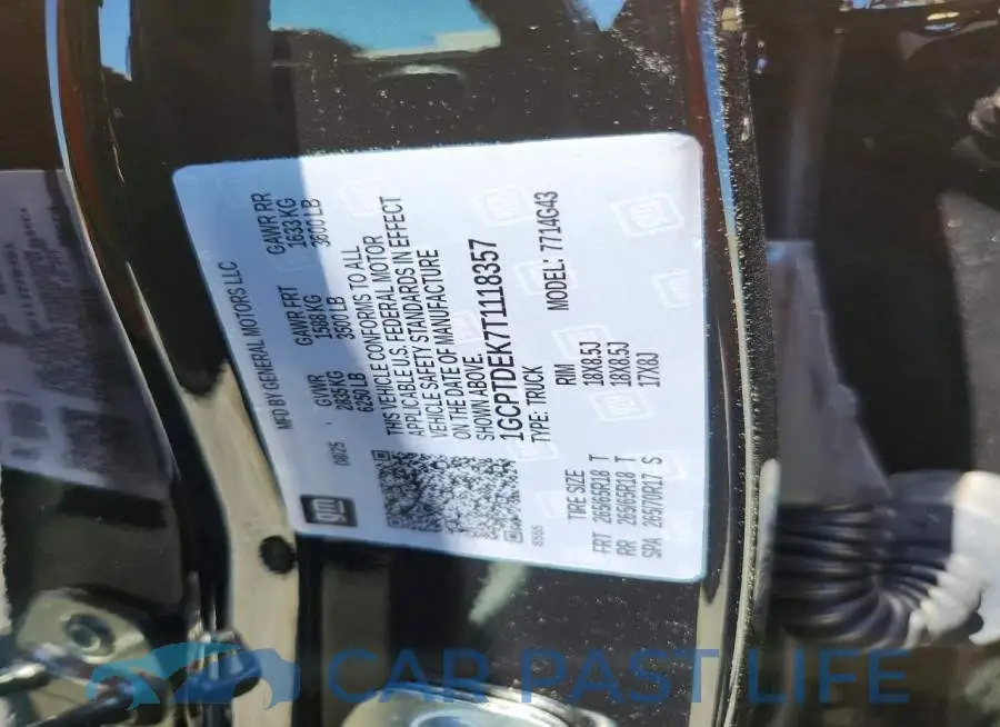 1GCPTDEK7T1118357# 13