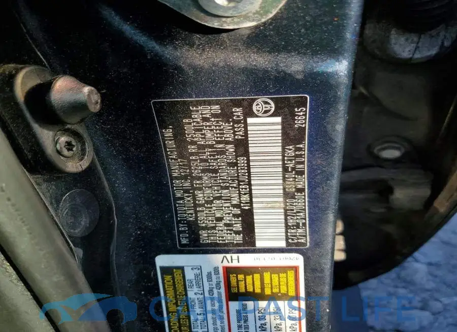 4T1BK1EB1JU283999# 12