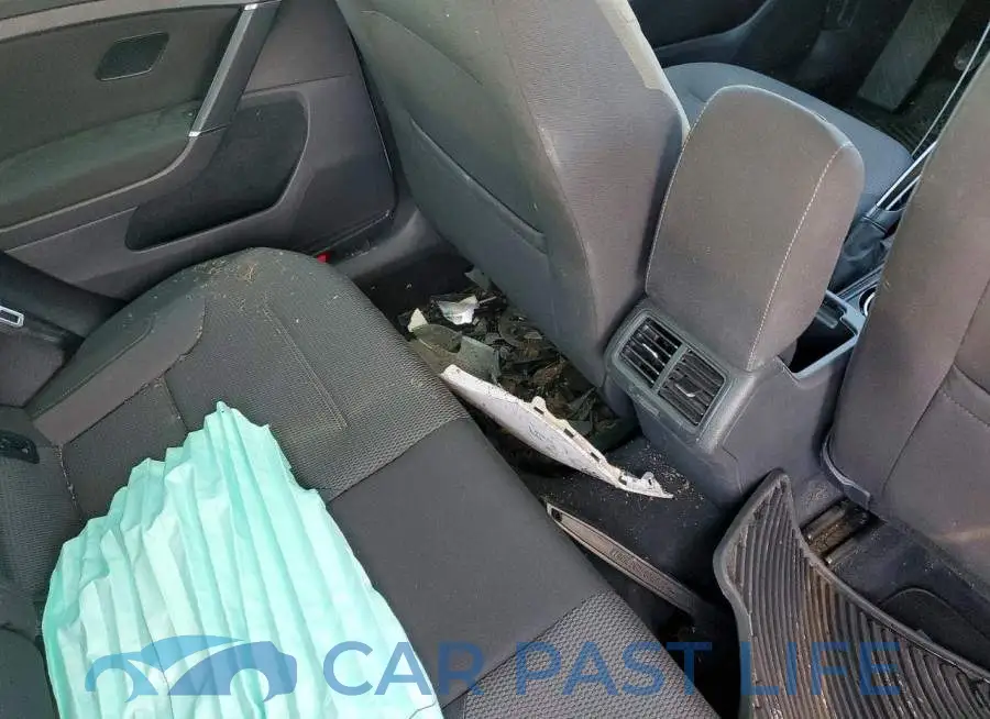 3VW217AUXKM508683# 13