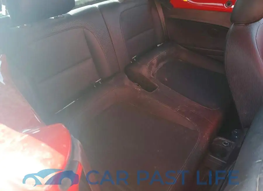 3VW5DAAT5JM505598# 10