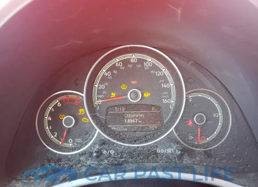 3VW5DAAT5JM505598# 9