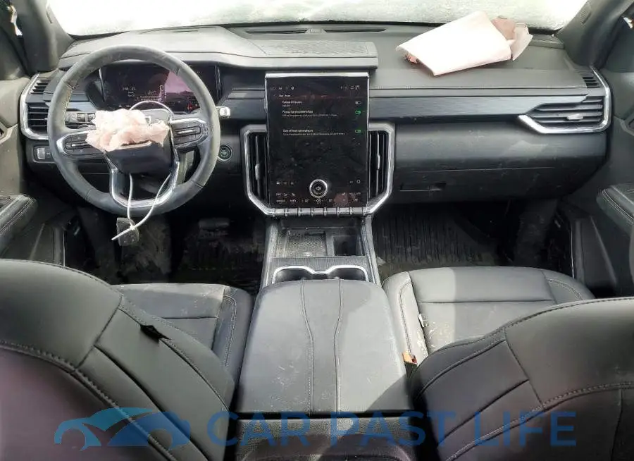 1GKENNRS0SJ172670# 8