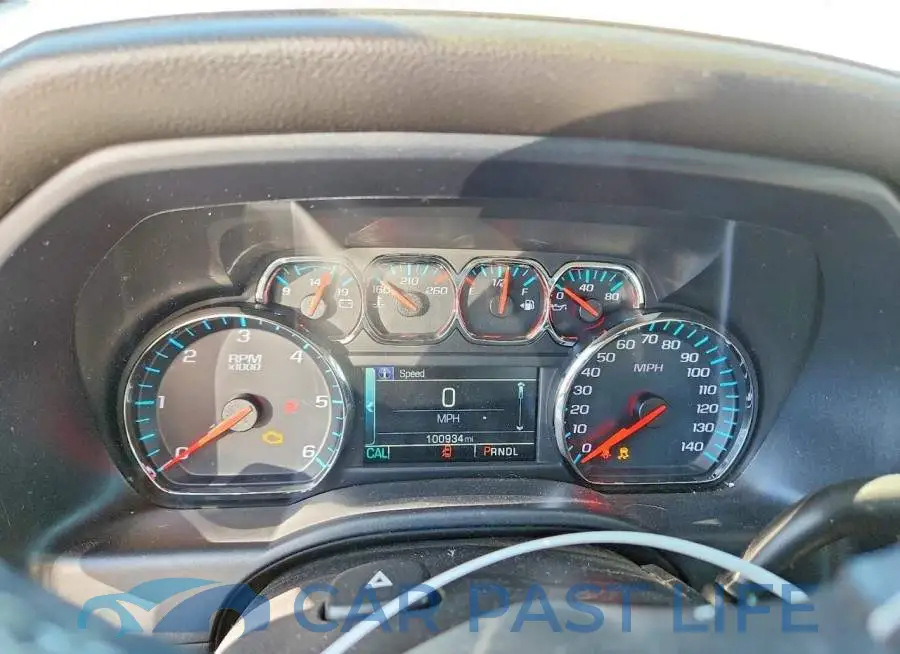 2GTV2MEC8K1122932# 9