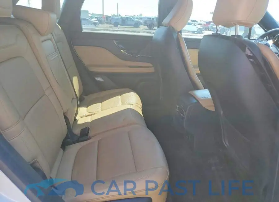 5LMCJ2D93NUL21828# 11