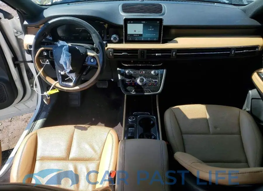 5LMCJ2D93NUL21828# 8