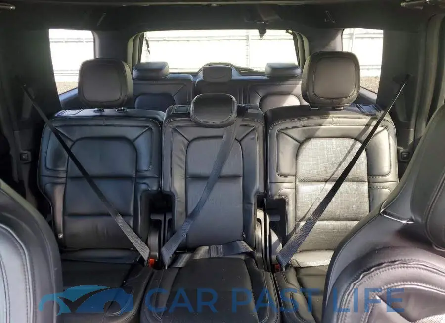 5LMJJ2LT4JEL19370# 10