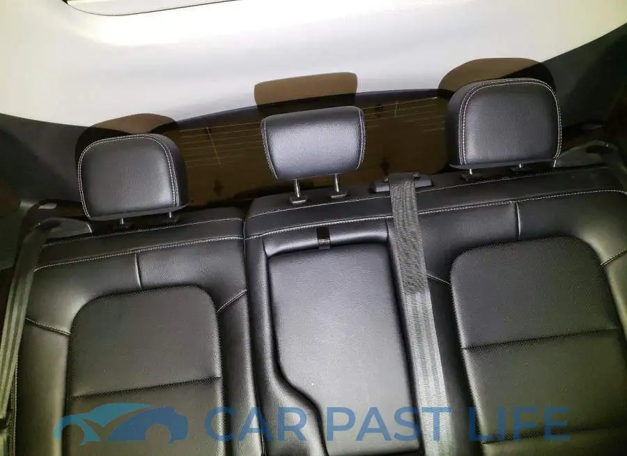1FMCU9J97NUB92404# 10