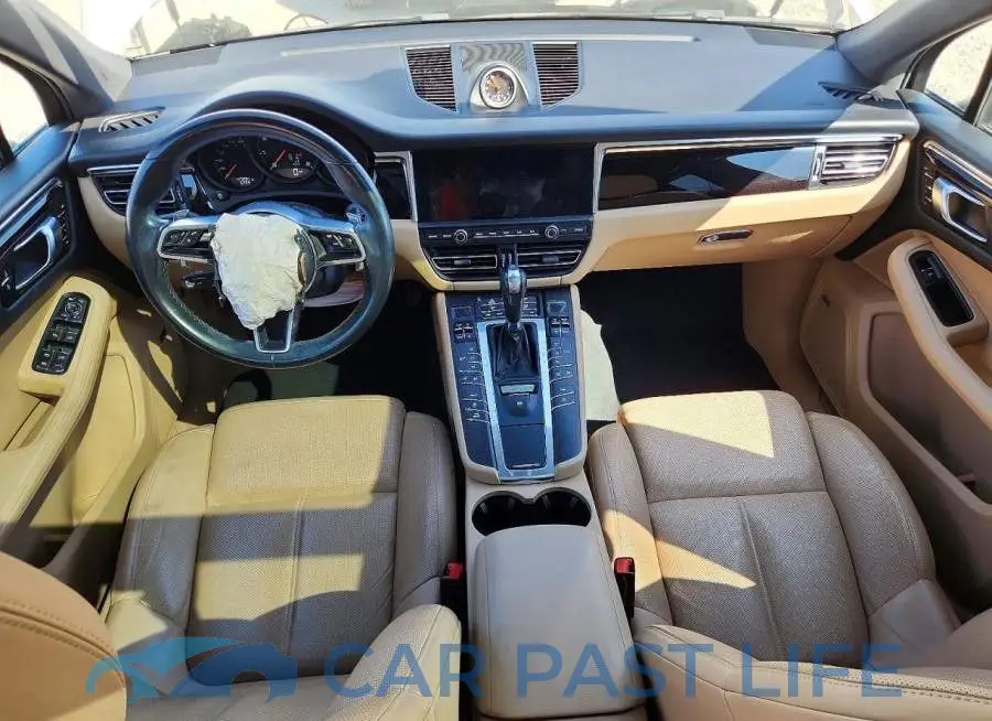 WP1AA2A52LLB02098# 8