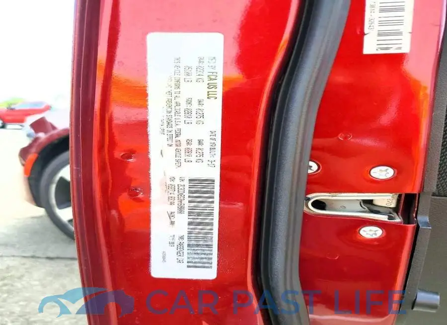 2C3CDXBG3HH608000# 12