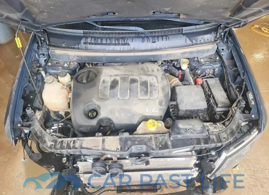 3C4PDCEGXJT472379# 12