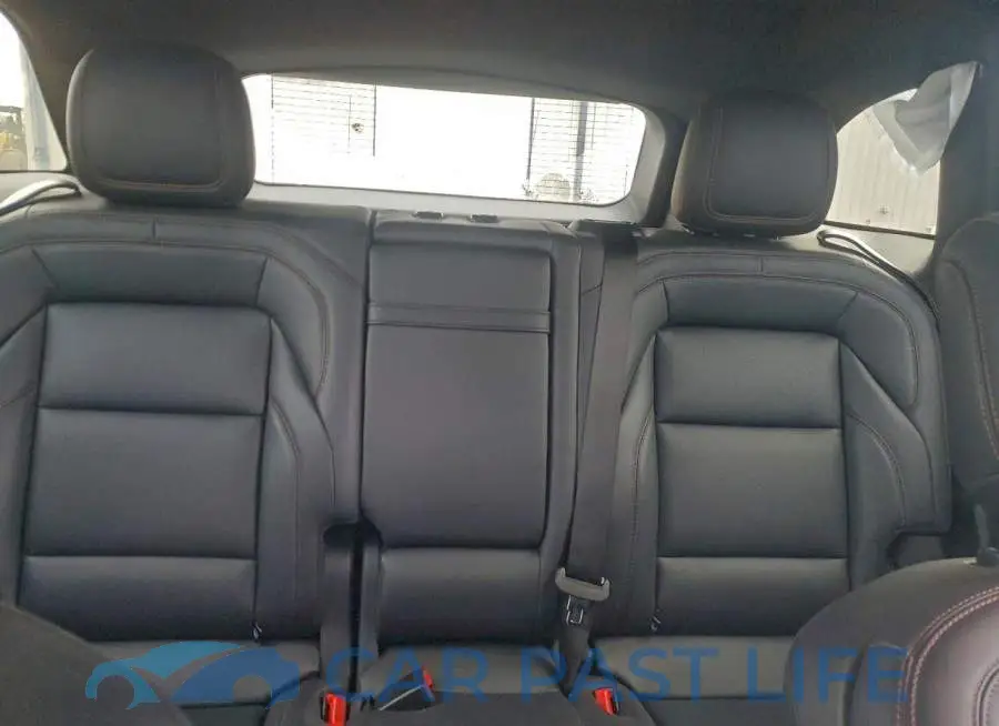 5LMPJ8JA2RJ880166# 10