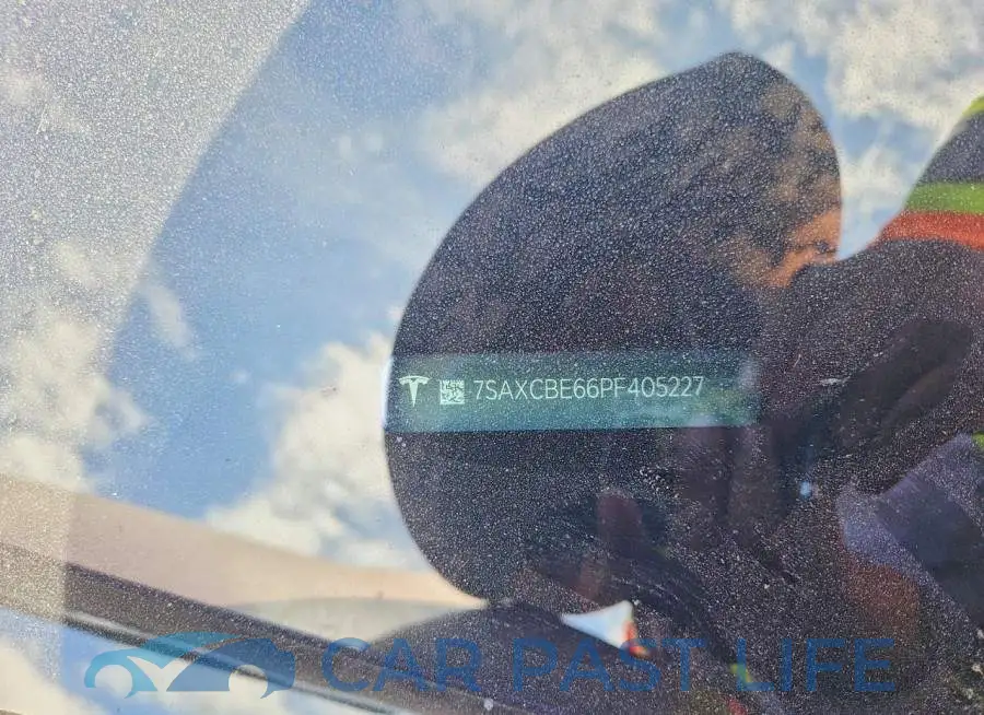7SAXCBE66PF405227# 12
