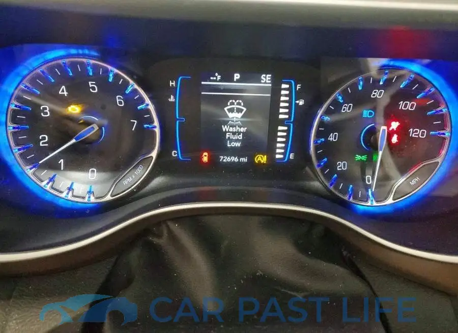 2C4RC1CG5NR208594# 9