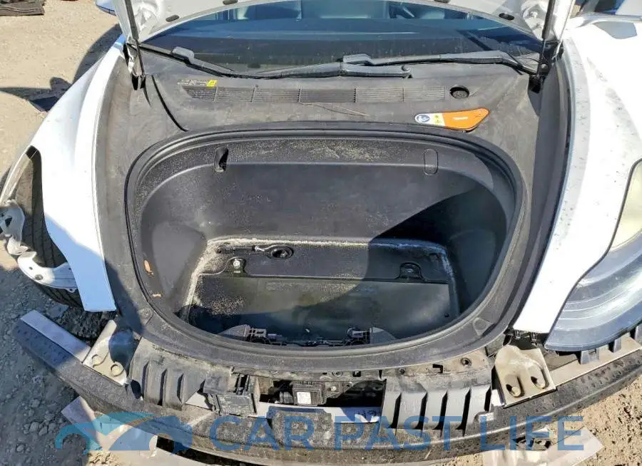 5YJ3E1EA4HF001087# 11