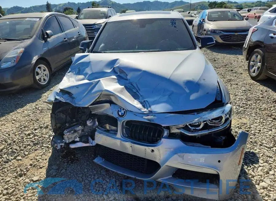 WBA8B3G59JNV00935# 5