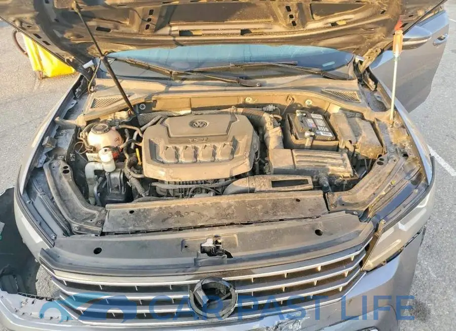 1VWLA7A30KC009517# 11