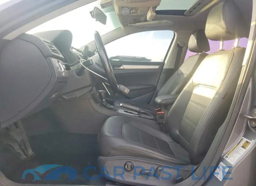 1VWLA7A30KC009517# 7